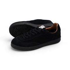 CM001 Lo Shoe Suede, Black / Black