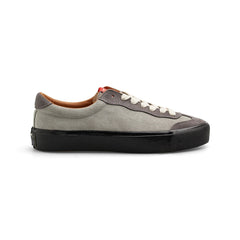 VM004 Shoe Milic Suede Lo Cloudy Cush, Duo Grey / Black