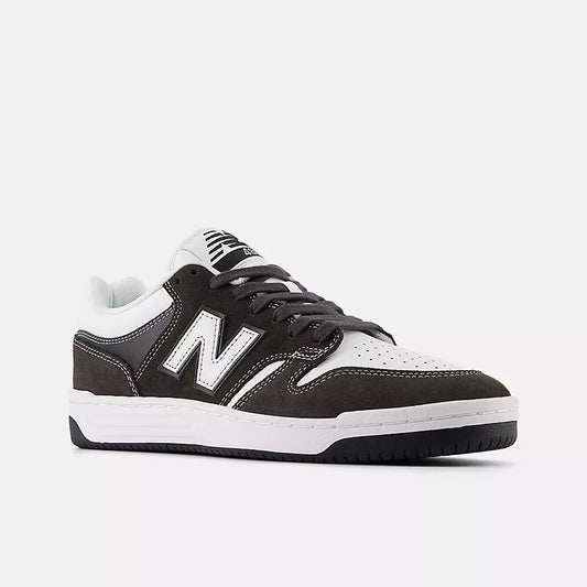 NM480BAB Shoe, Black Cement/White