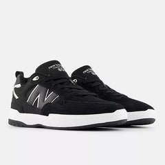 NM808LBW Shoe, Black / White