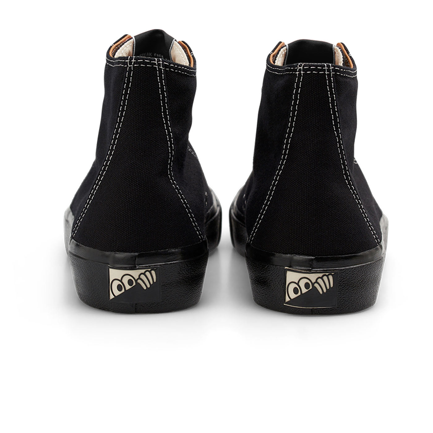 VM003 Hi Canvas Shoe, Black / Black / White